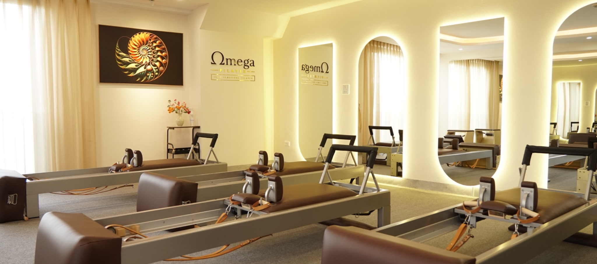 Không gian studio Omega Pilates tại Hà Nội / The Omega Pilates studio in Hanoi